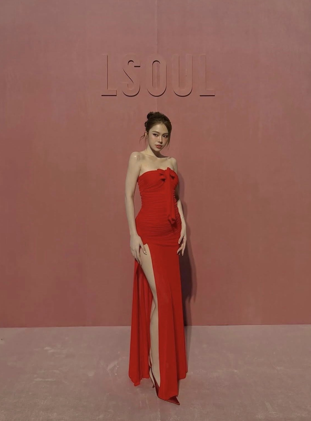 Hà Môi từng makeup hết 40 triệu, bị dân mạng tố phông bạt, chính chủ khẳng định 