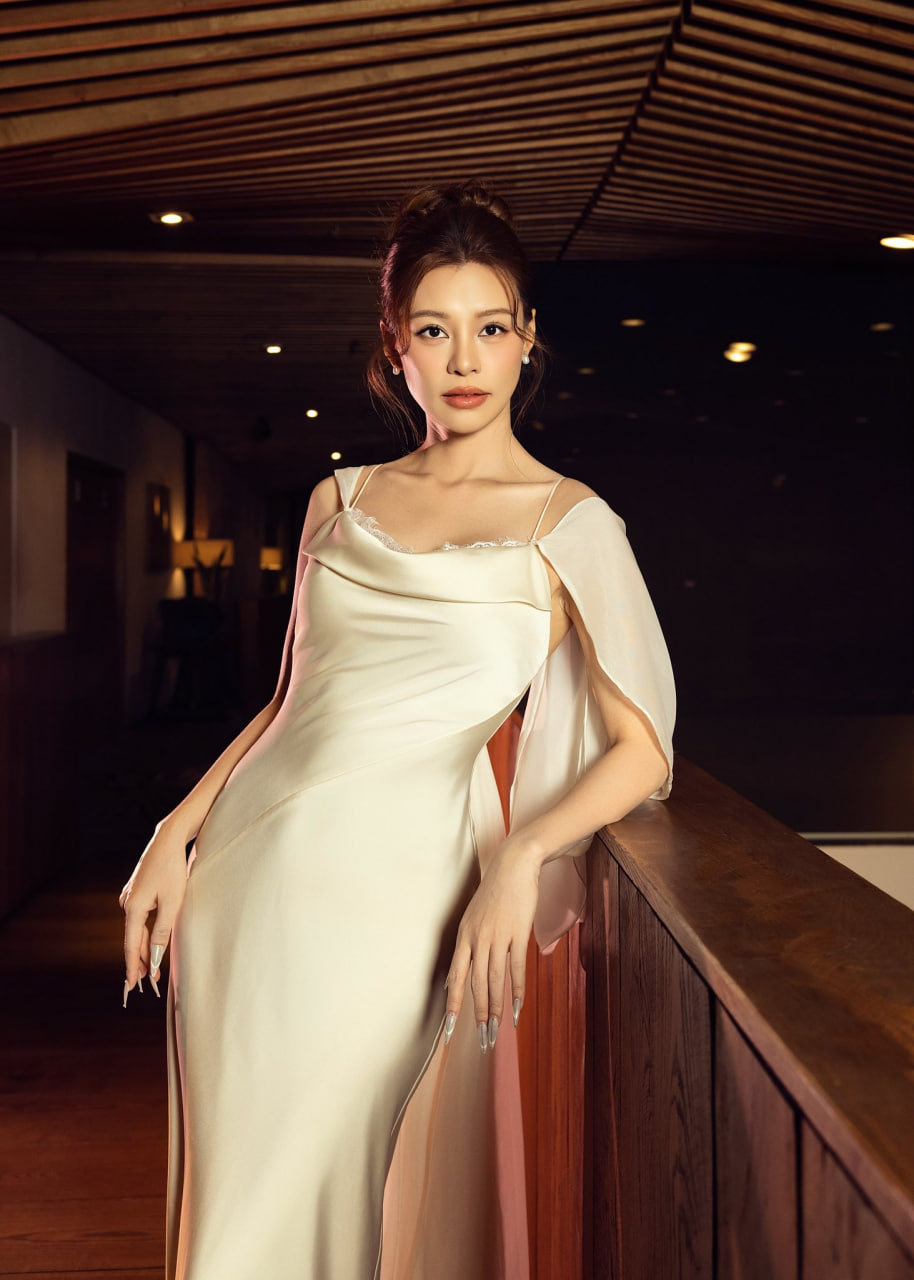 Bùi Lan Hương đã có một bước chuyển mình rõ rệt về mặt định hướng hình ảnh