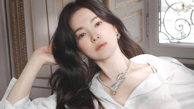 Quá khứ khó tin của Song Hye Kyo và Đậu Kiêu