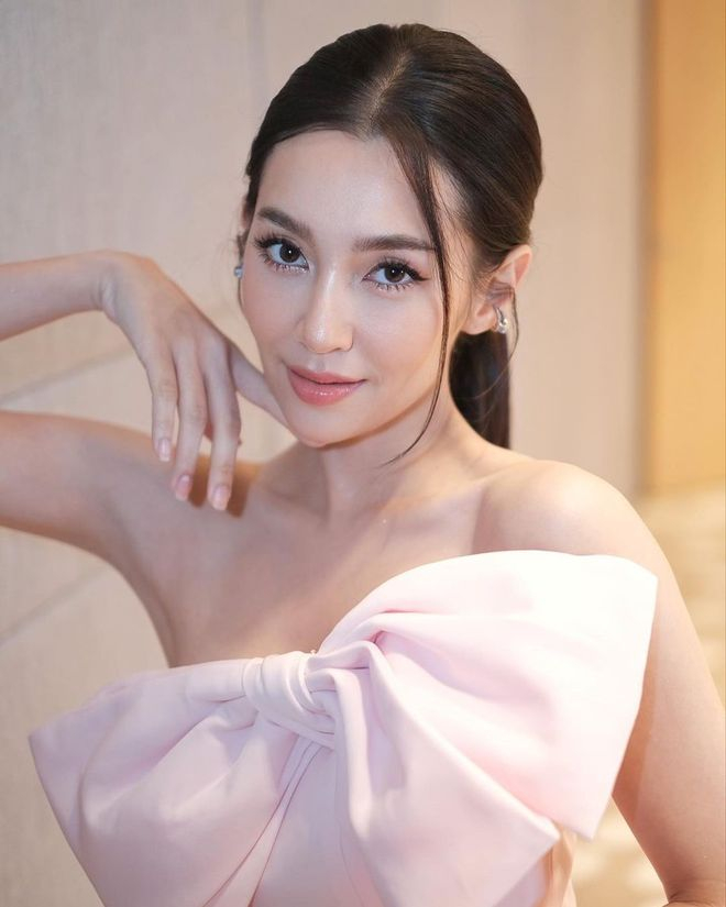 Top 9 mỹ nhân Thái Lan có nhan sắc được ví như báu vật quốc gia