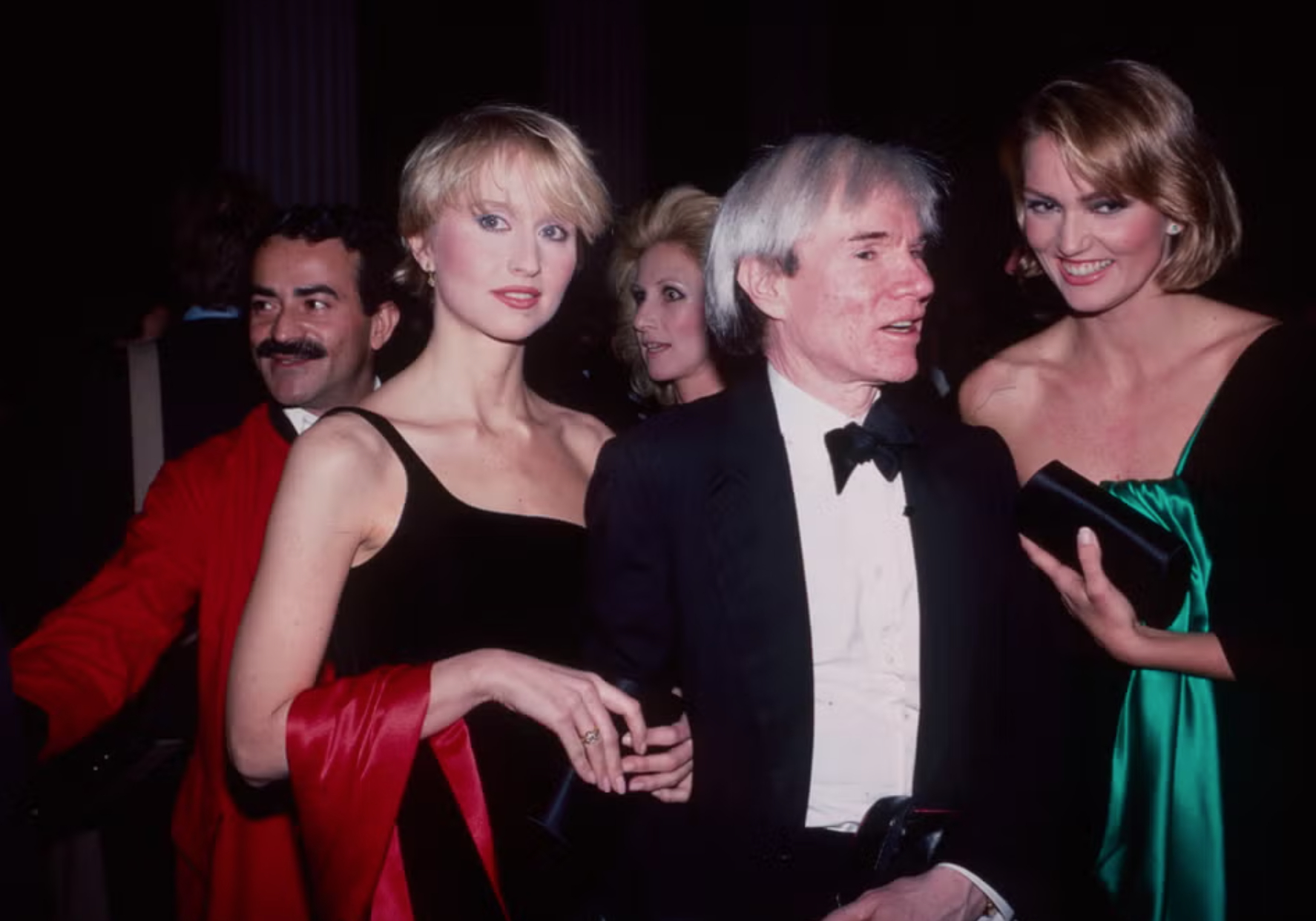  Biểu tượng văn hoá đại chúng - Andy Warhol tại Met Gala 1982.