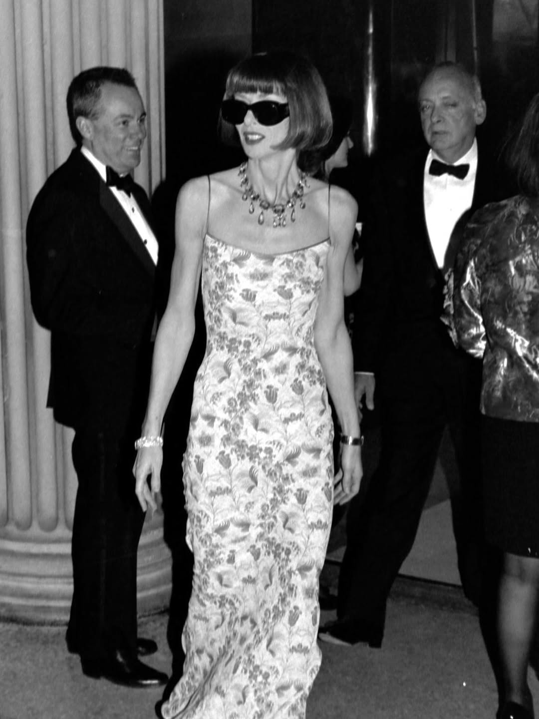  Anna Wintour tại Met Gala 1999.