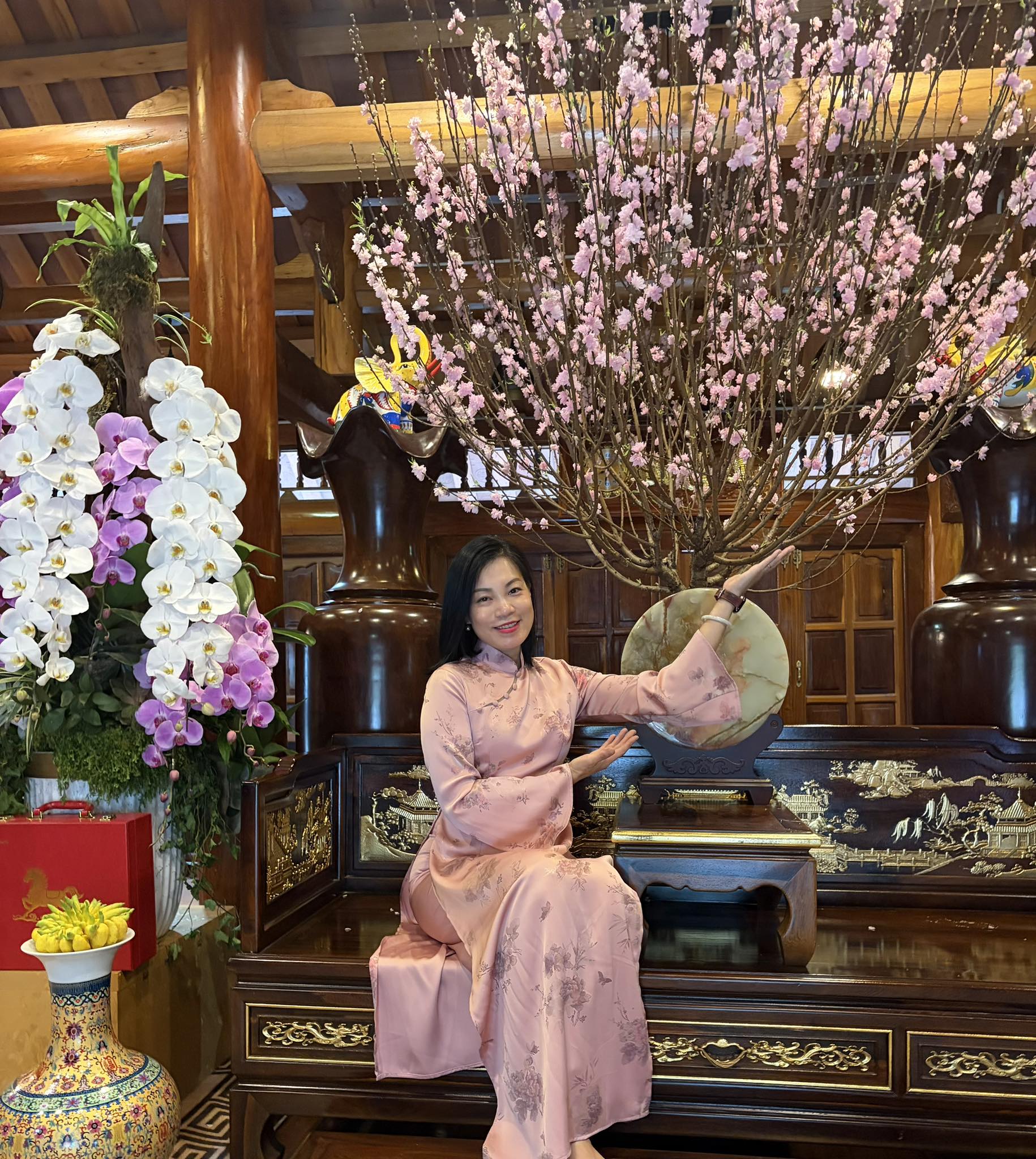 NSND Xuân Bắc sống 2 “cuộc đời”: Khi là nghệ sĩ, khi là 