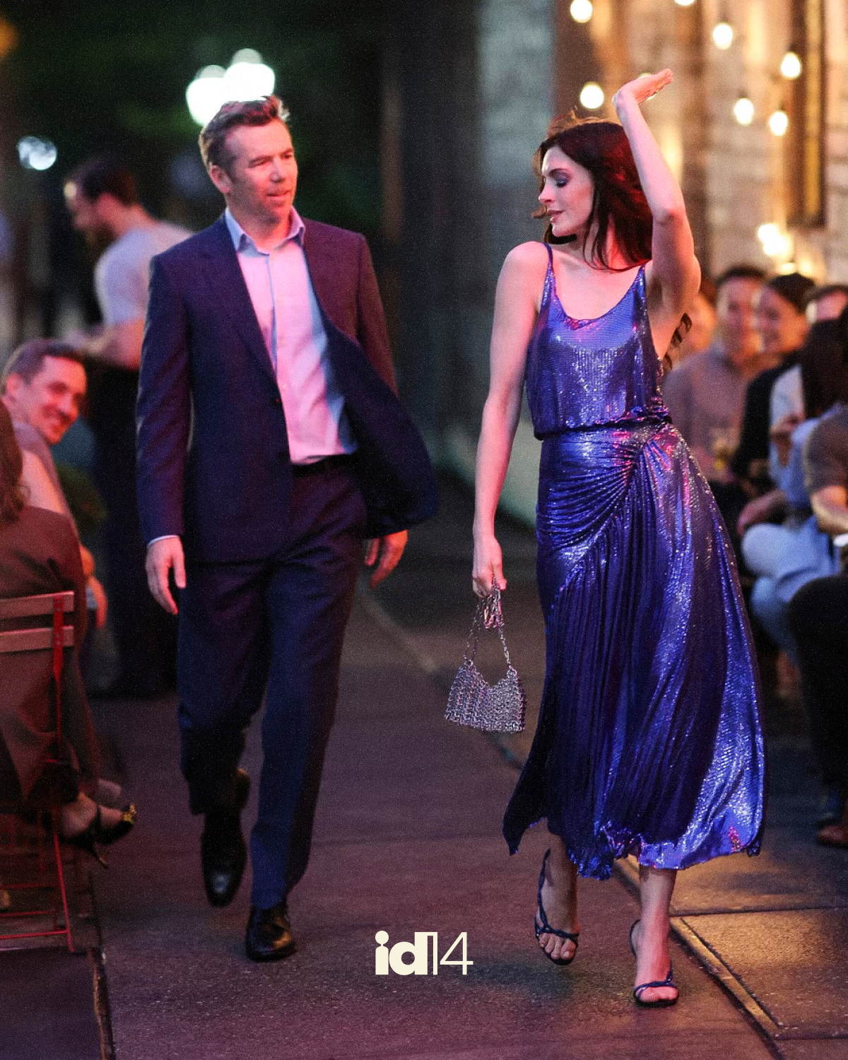 Molly Rogers: Phù thủy phục trang và hành trình từ