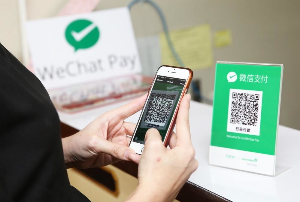 Đi Trung Quốc không tiền mặt: Chọn sai ví điện tử có thể “mất oan” 7%