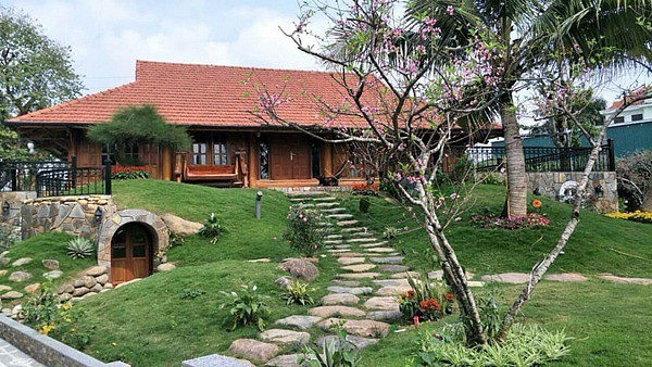 NSND Xuân Bắc sống 2 “cuộc đời”: Khi là nghệ sĩ, khi là 