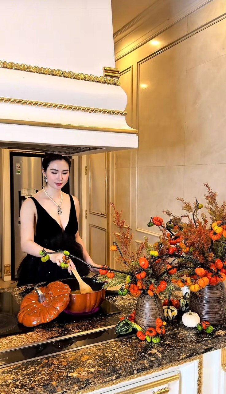 Chiếc nồi bí ngô đắt đỏ.