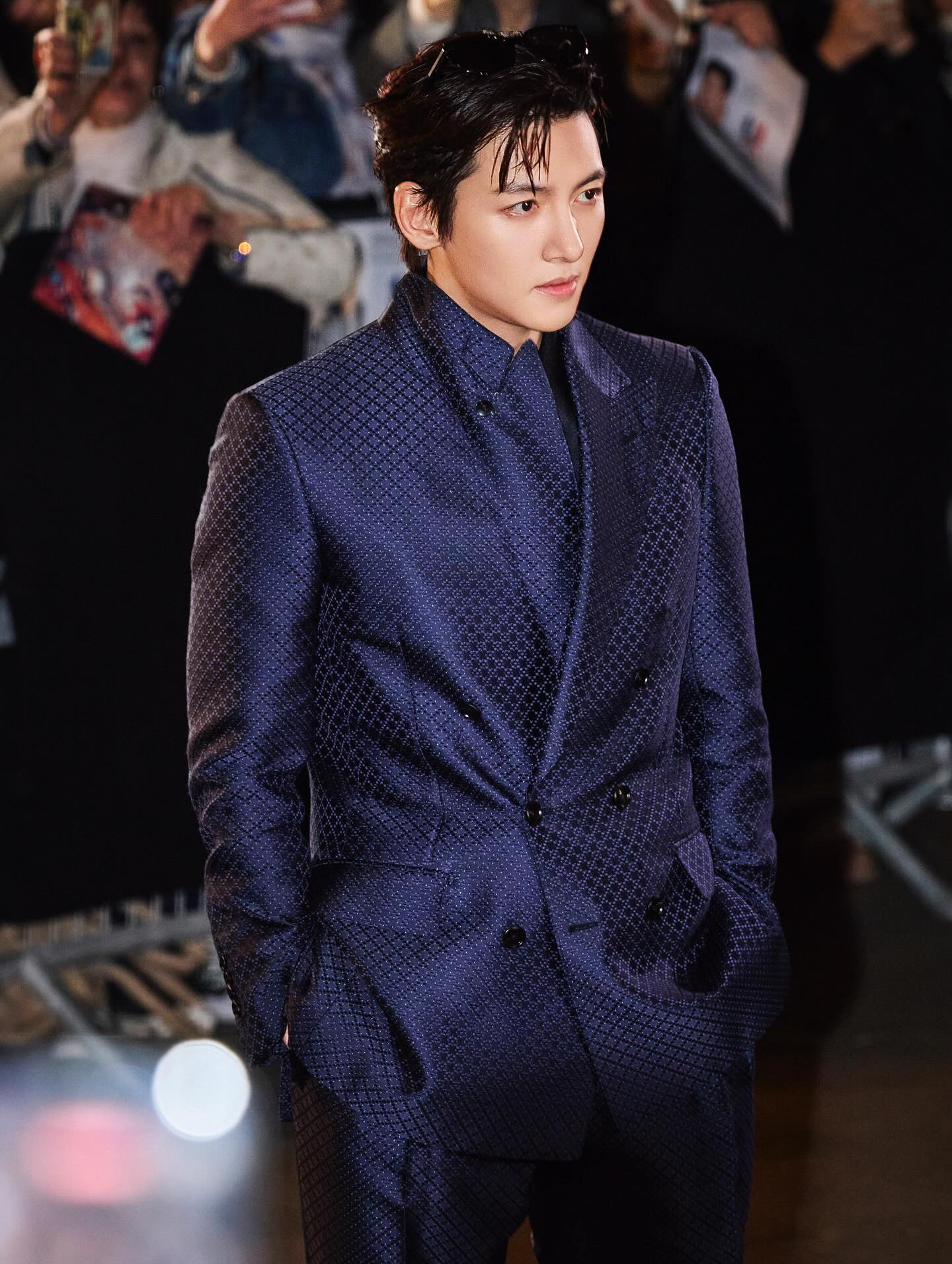 Tổng tài 39 tuổi chỉ cần 60 giây ở Baeksang để ngang trình Hyun Bin, khiến Lee Min Ho tụt thêm hạng