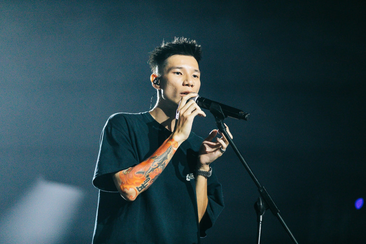 MCK gặt hái nhiều thành công qua album 99%