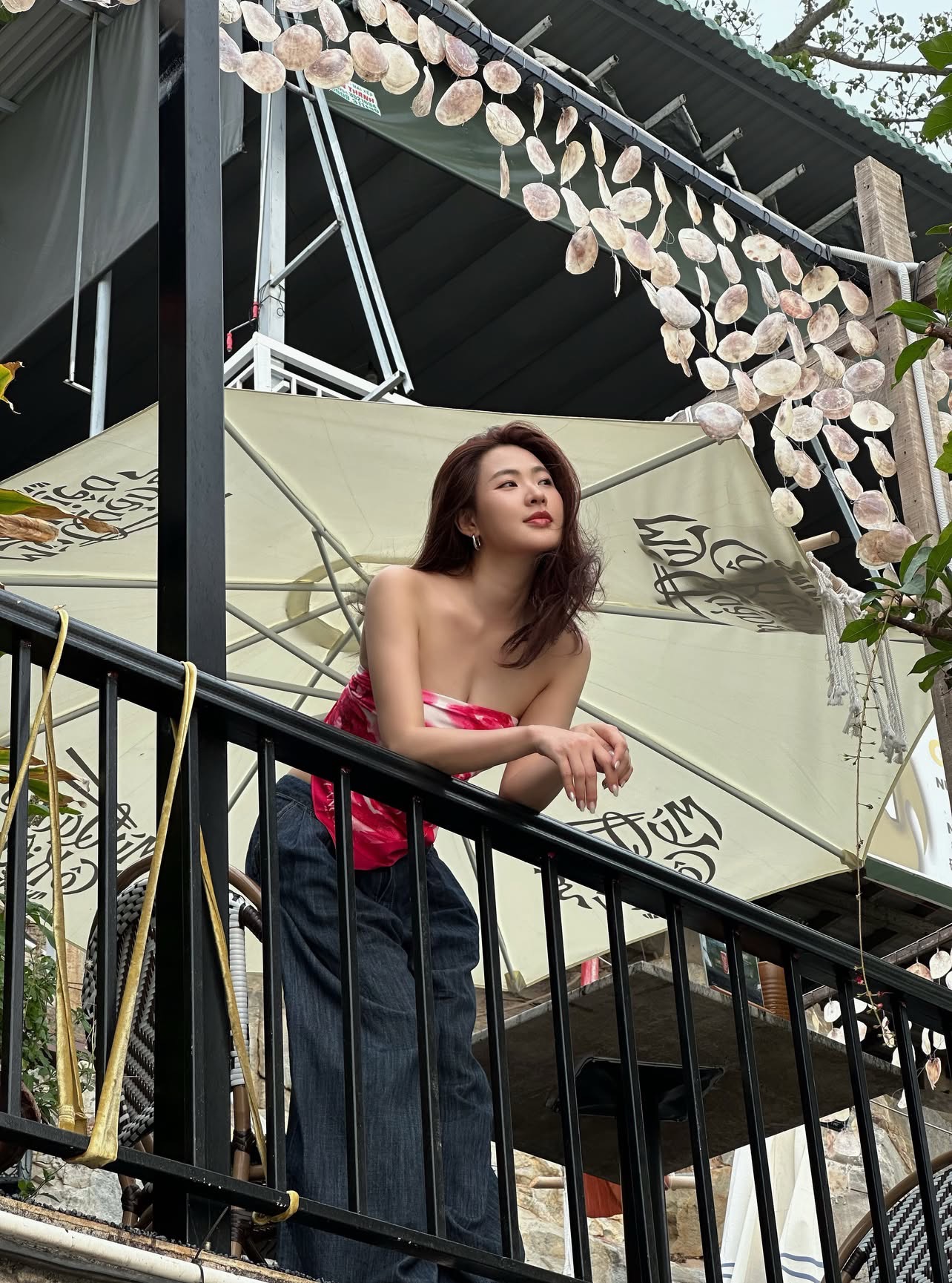Khí chất nhẹ nhàng, nữ tính khiến nữ diễn viên luôn được ví như 