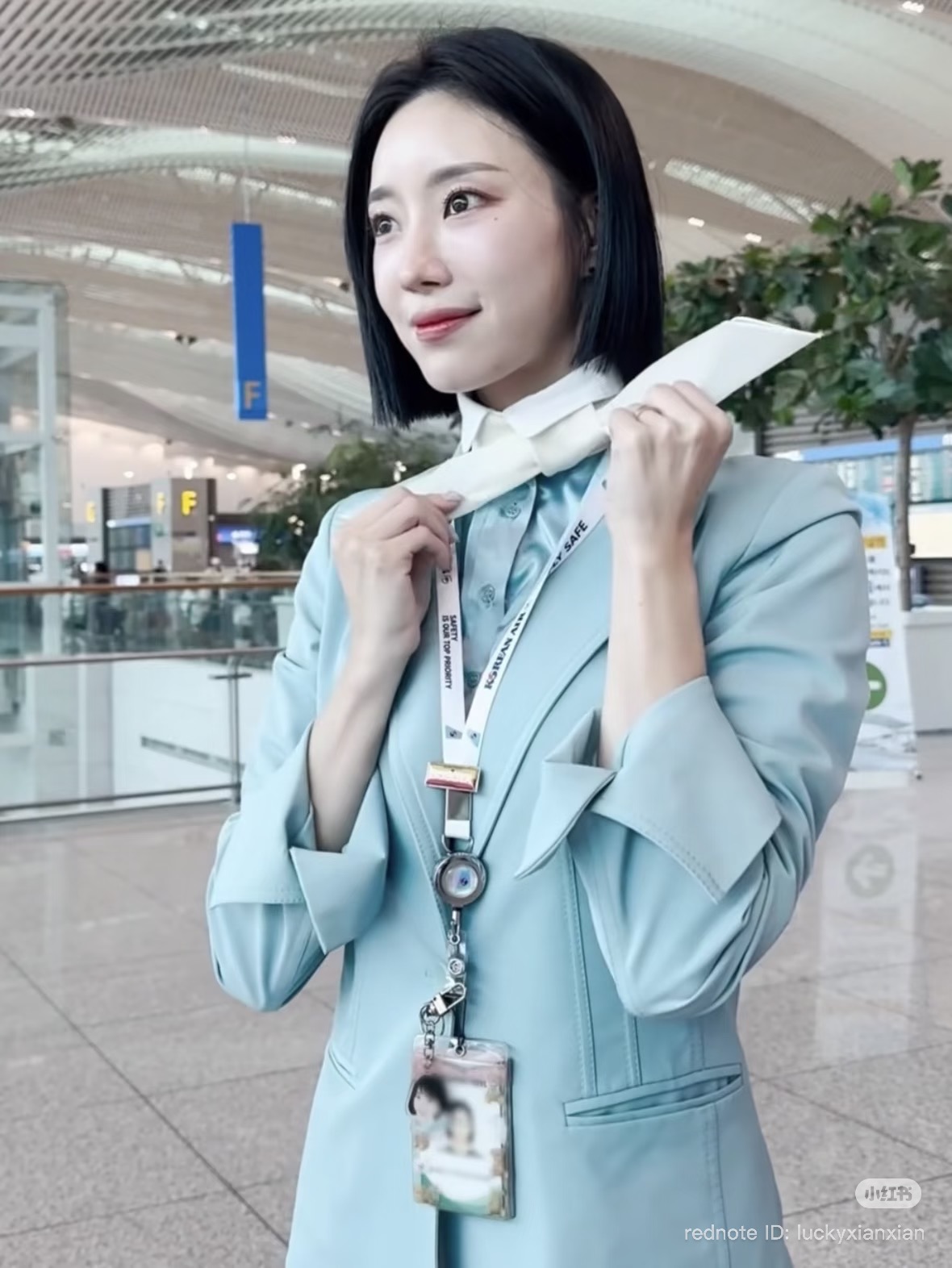 Đồng phục tiếp viên Korean Air chưa bao giờ đổi mới, sau 21 năm vẫn là thứ kinh điển