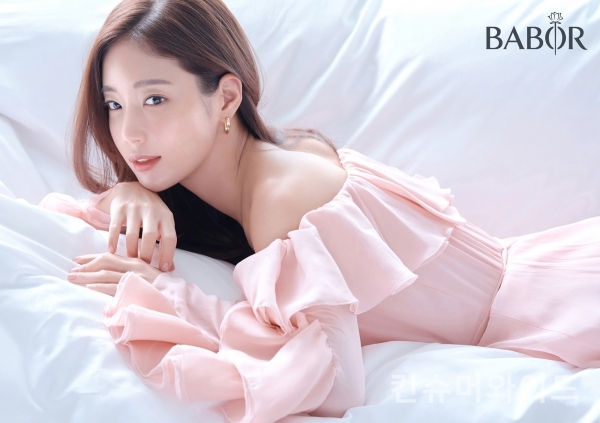 Ki Eun Se bị tố xây nhà làm ảnh hưởng hàng xóm. Ảnh: X