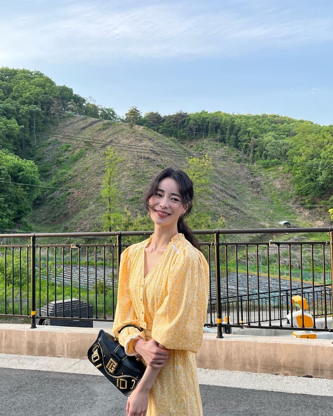 Lim Ji Yeon ghi điểm với vẻ ngoài