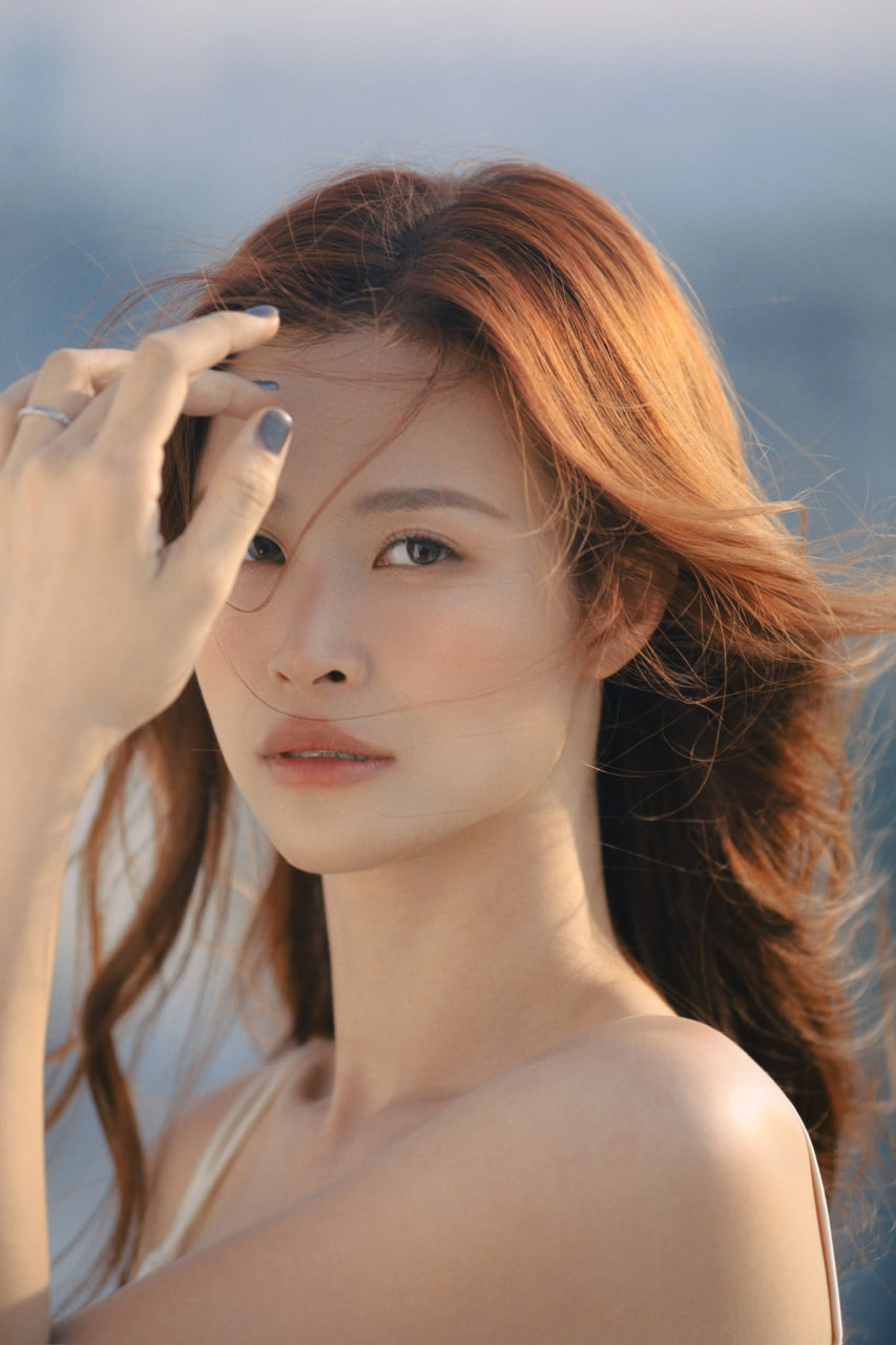 Đông Nhi là gương mặt nổi đình đám gắn liền với thanh xuân của thế hệ 8X-9X và hiện tại vẫn giữ được độ nhận diện và sức hút ổn định
