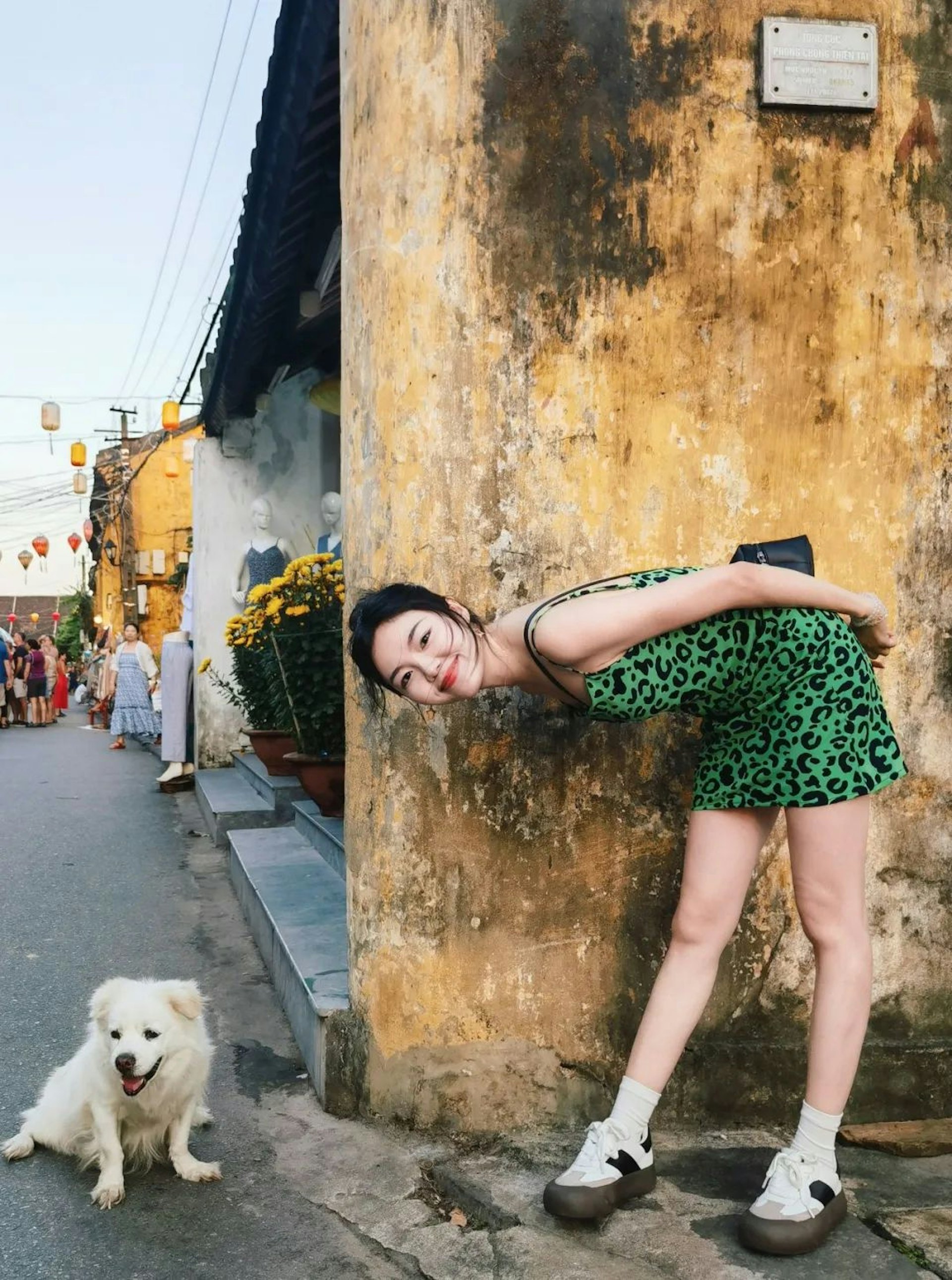 Ở đất nước mới, cô dành thời gian đi học, có thêm nhiều trải nghiệm mới sau tuổi 30.
