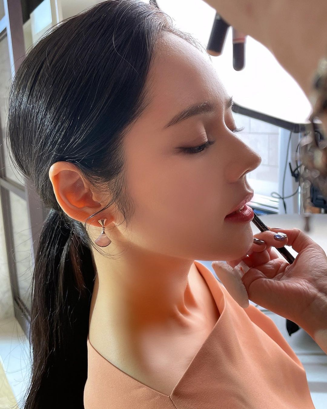 Cận cảnh vẻ đẹp không góc chết của nữ diễn viên. Ảnh: Xports News
