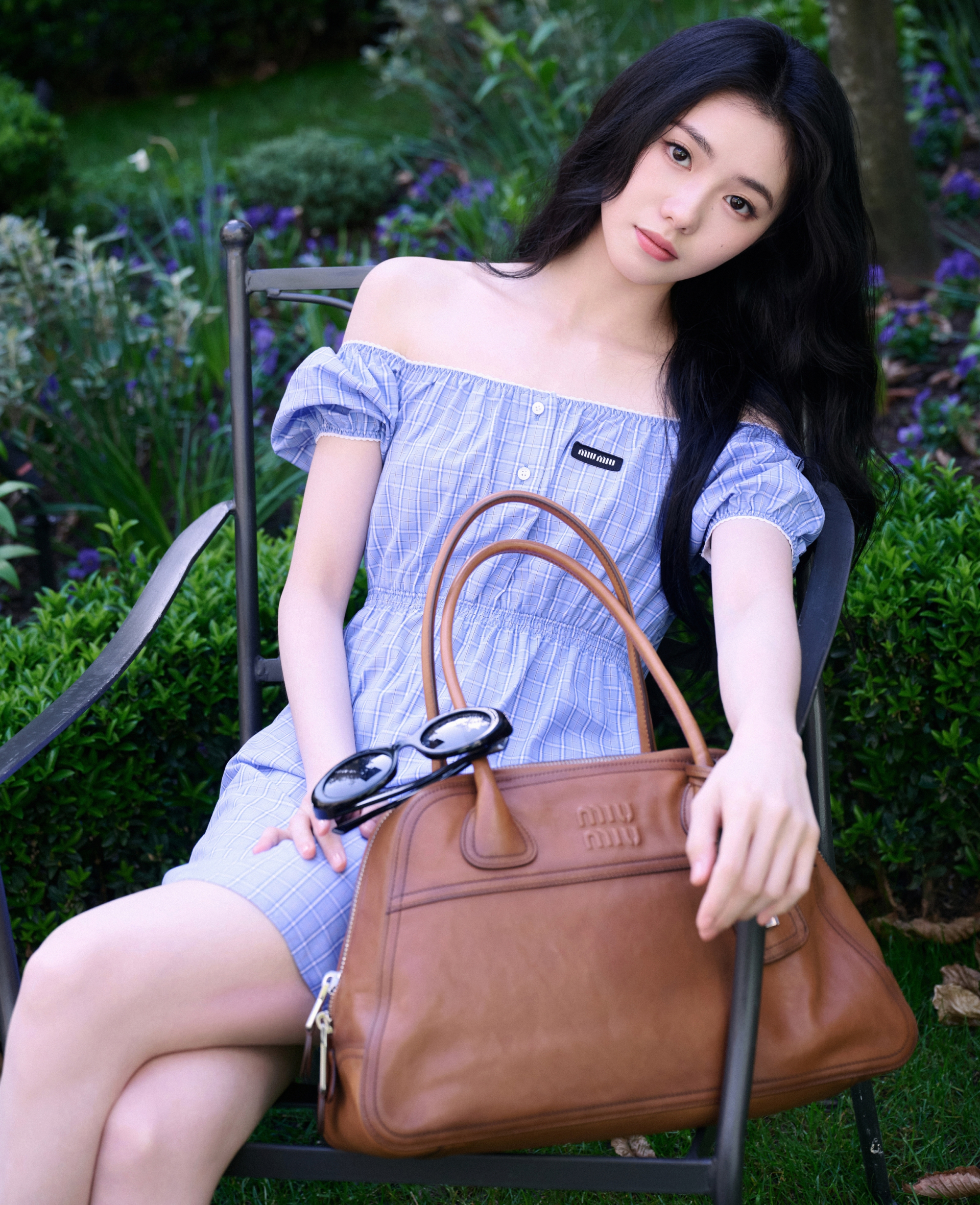 Lưu Hạo Tồn đã vào nghề 10 năm, nhưng lỗi lầm của cha mẹ là điều cản trở sự nghiệp của cô