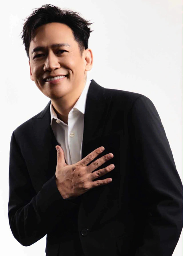 Duy Mạnh là một hiện tượng đình đám của thị trường Vpop những năm đầu thập niên 2000