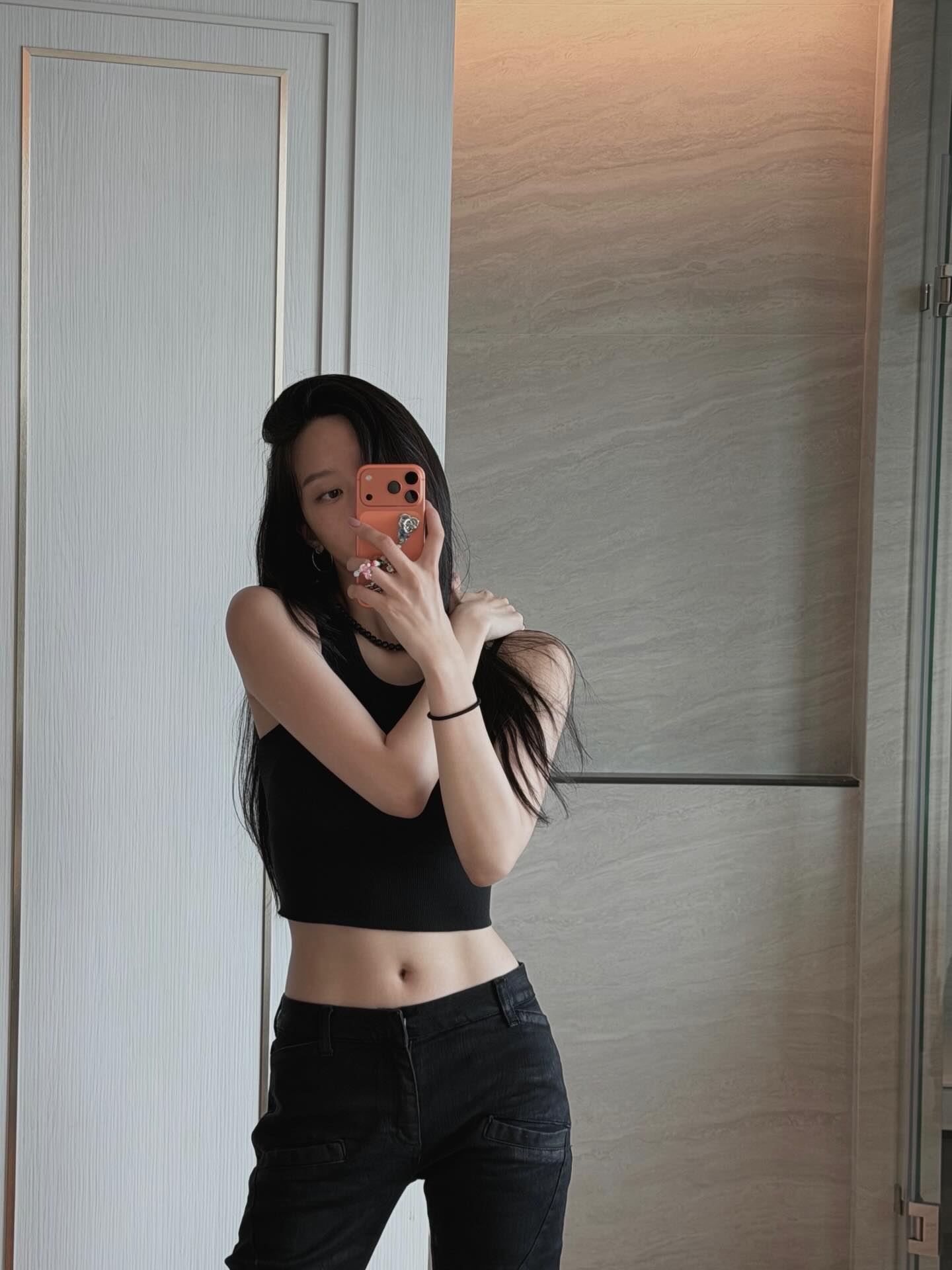 Nữ diễn viên chăm chỉ tập luyện để giữ gìn vóc dảng mảnh mai, quyến rũ. (Ảnh: Instagram)