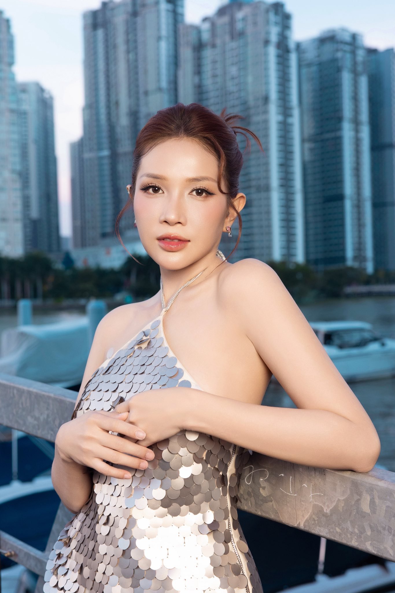 Khả Như đăng tải bài viết hài hước bản thân bị đồn có bầu tới 4 lần trong một năm. Ảnh: FBNv