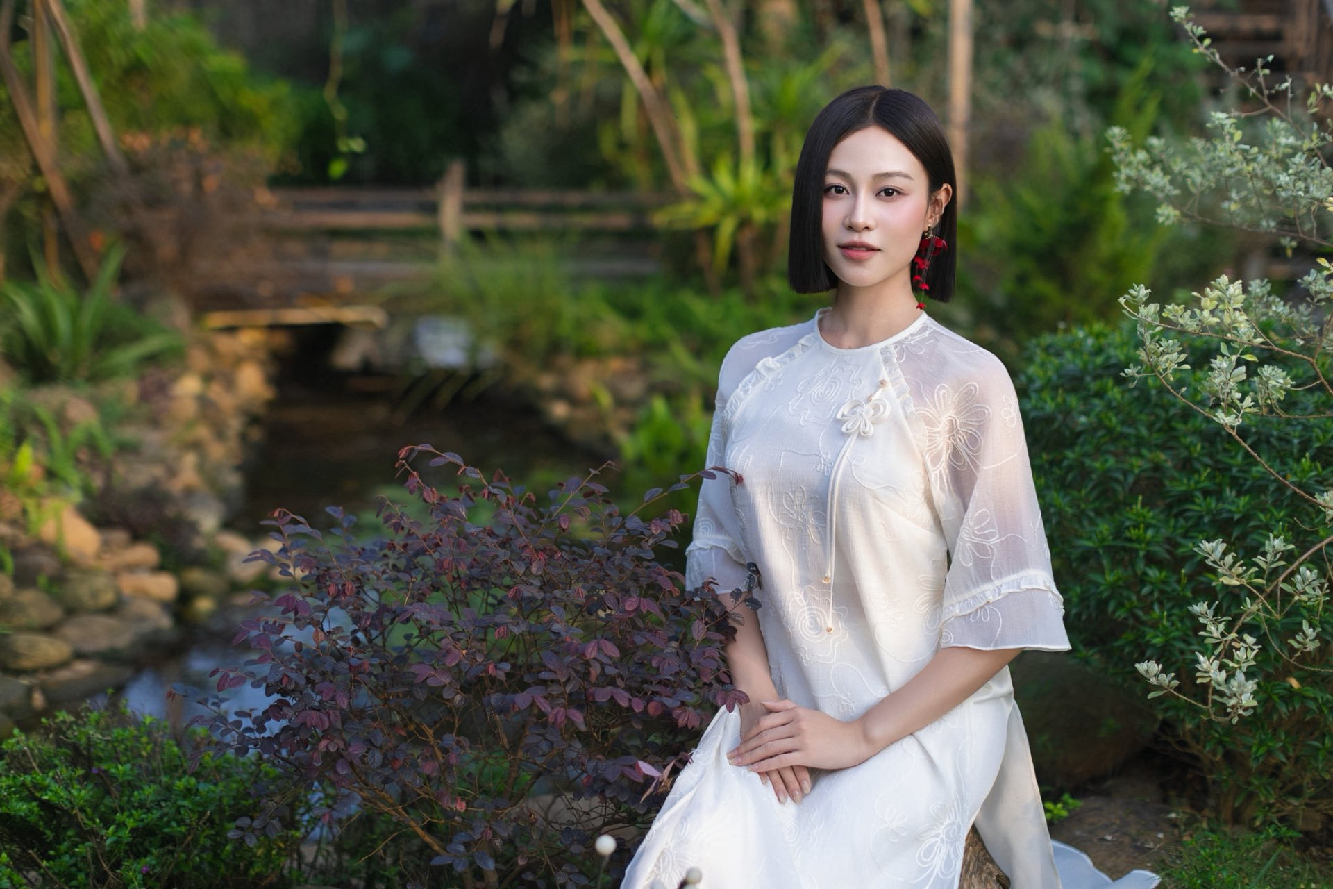 Nữ hoàng nước mắt Vbiz già đi chục tuổi vì kiểu tóc thảm họa, tạo hình xấu nhất sự nghiệp là đây
