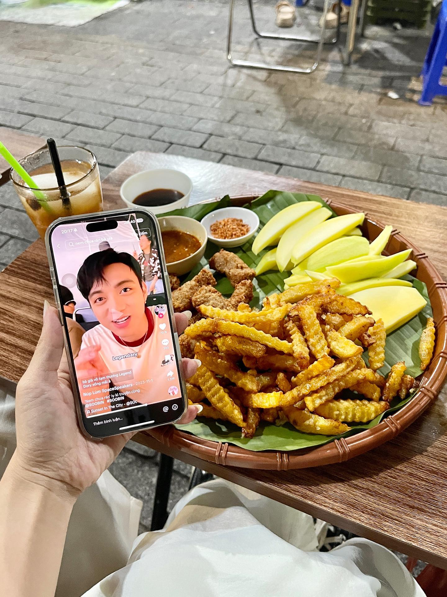 Ảnh: naana_ne