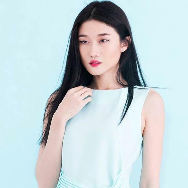 Mỹ nhân showbiz 28 tuổi lấy chồng Tây: Mua nhà 130 tỷ dành cho giới siêu giàu ở Dubai, view triệu đô nhìn thẳng biển