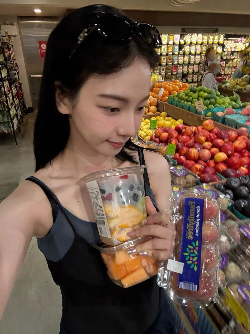 Khẩu phần ăn gây sốc của nữ thần Kpop có body được ví