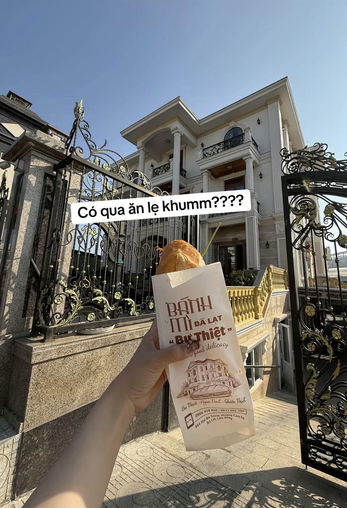 Tiệm bánh vì view đúng nghĩa
