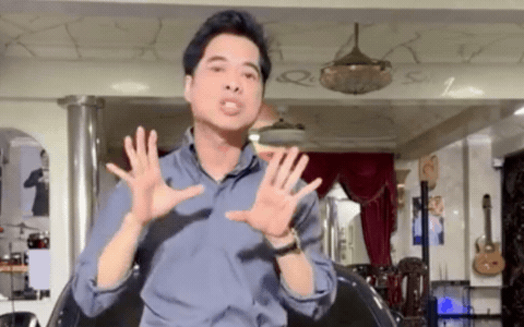 Ngọc Sơn khẳng định năng lượng trên sân khấu là do bản thân có sức khoẻ tốt chứ không như lời cư dân mạng đồn đoán