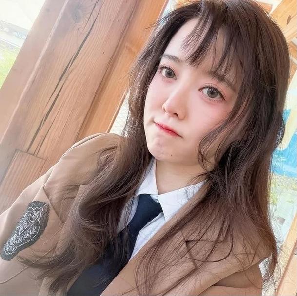 Nàng cỏ Goo Hye Sun giờ biến thành “yêu tinh” đấy à?