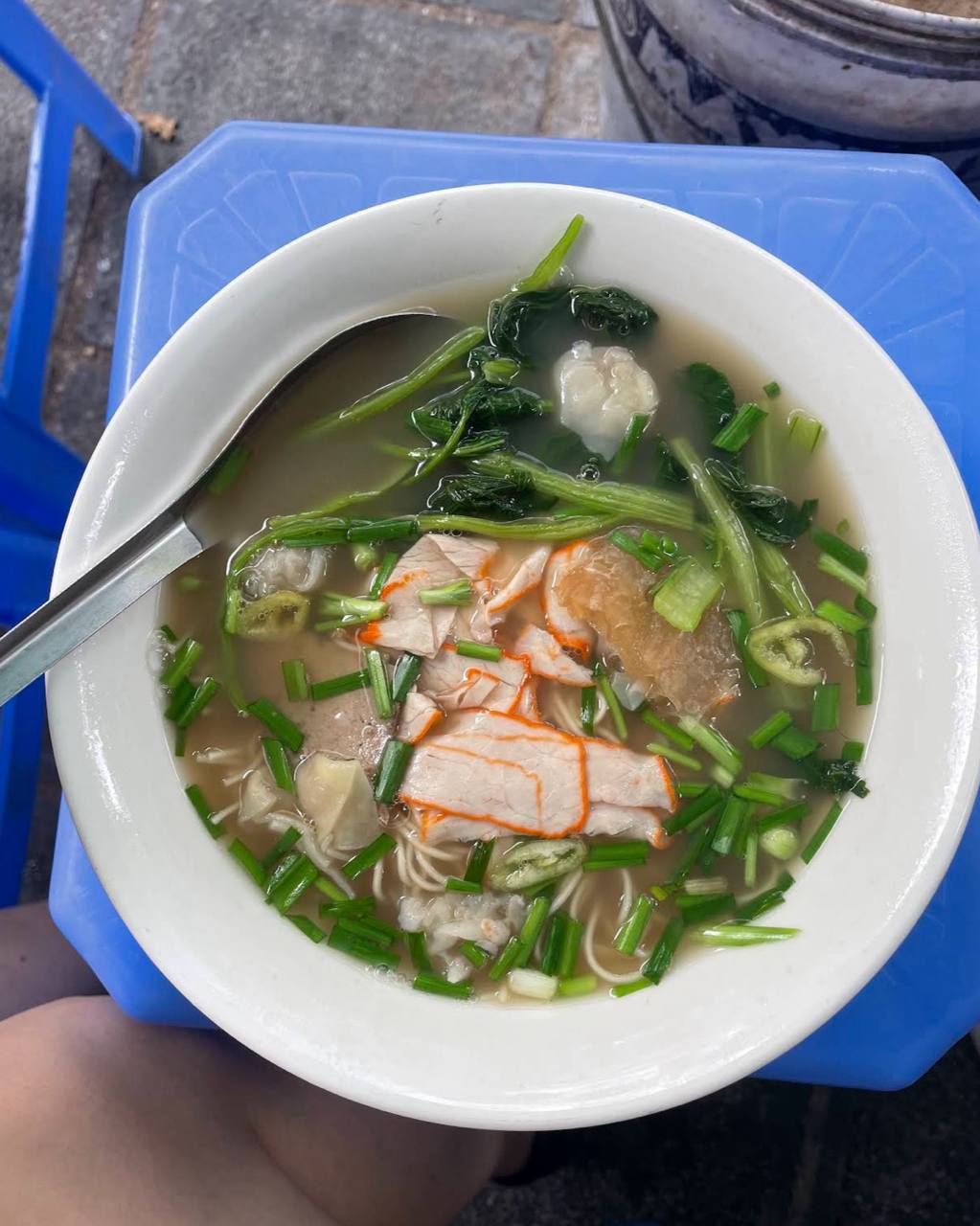 Một bát mì có giá từ 50-70.000 đồng