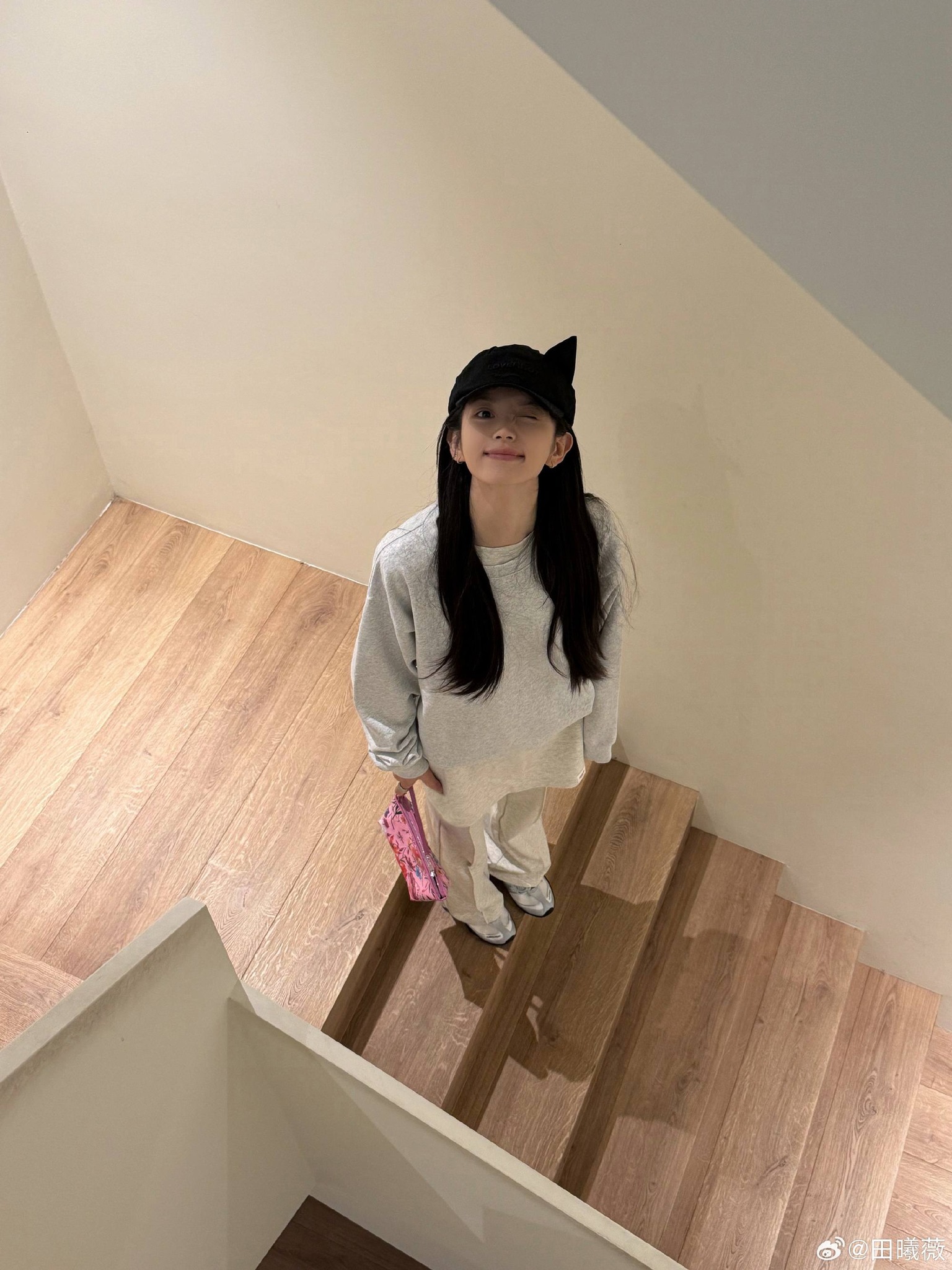 Nhan sắc trong trẻo, ngọt ngào của Điền Hi Vi. (Nguồn: Weibo)