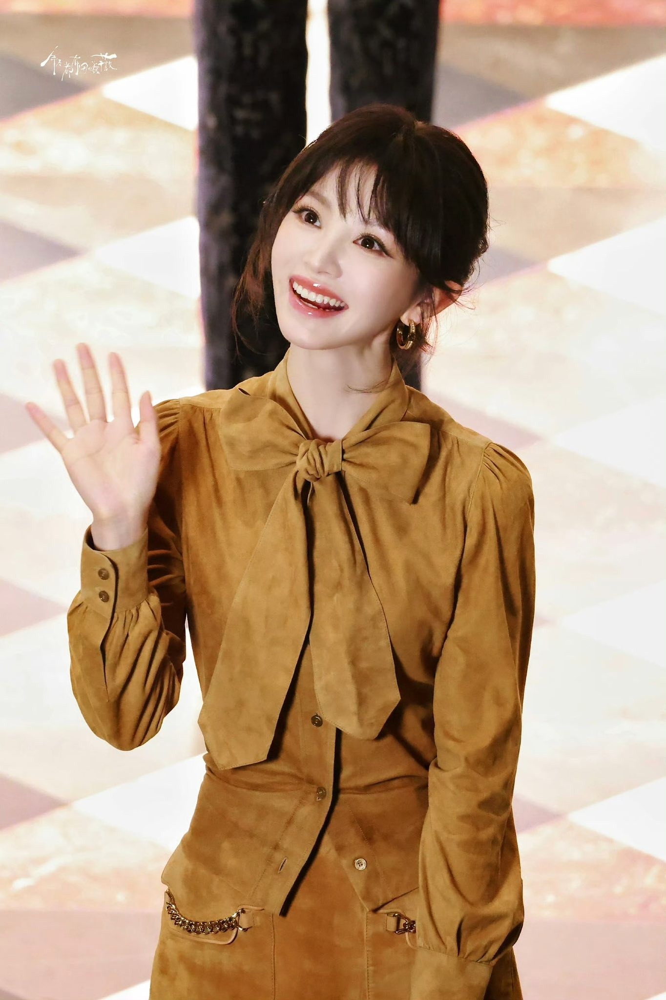 Điền Hi Vi toả sáng tại sự kiện Gucci Singapore. (Nguồn: Weibo)