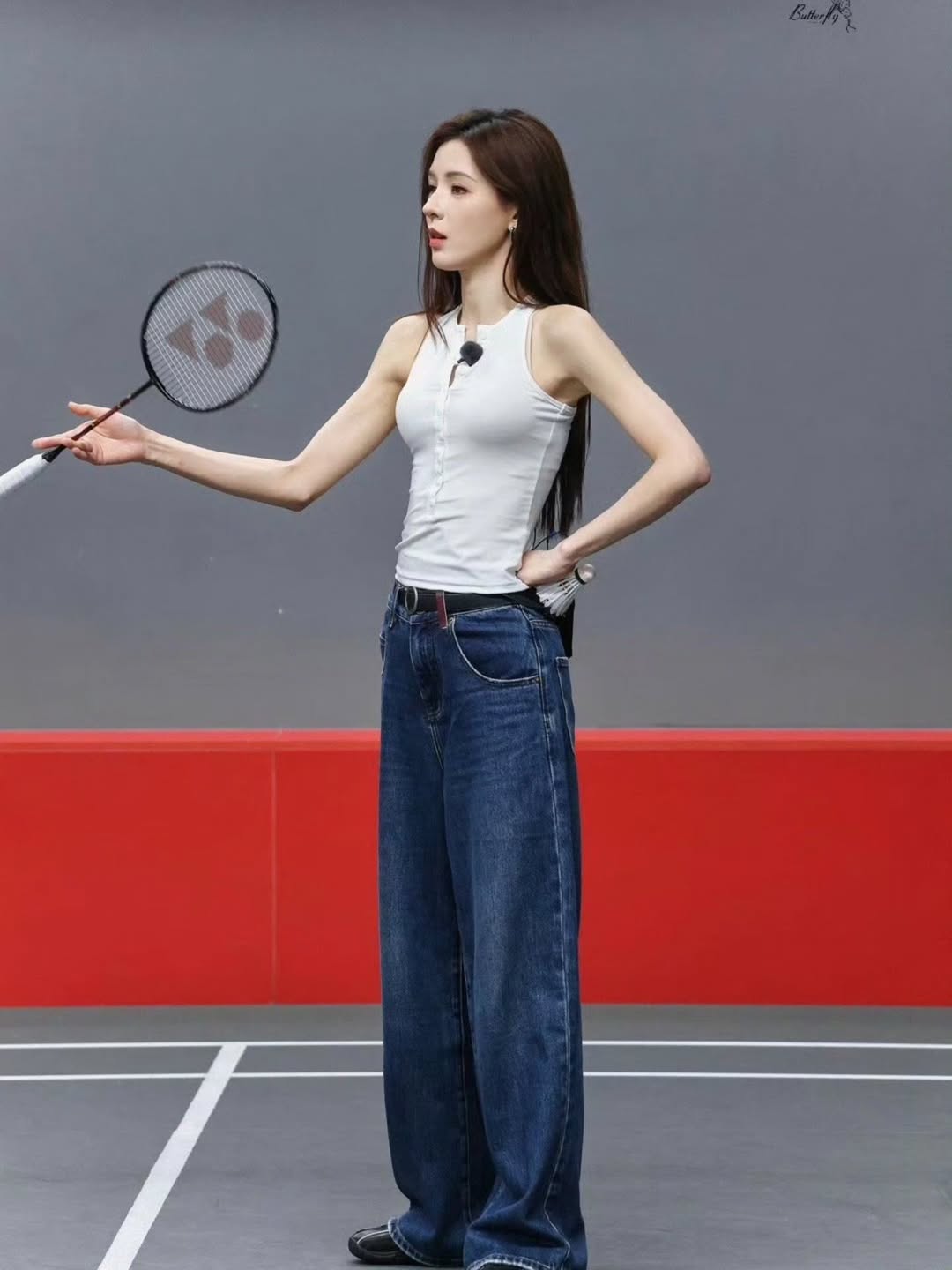 Mỹ nhân showbiz cười 1 cái đốn tim 1,4 tỷ dân: Mặc đẹp không trượt phát nào, style gì cũng cân ngon ơ