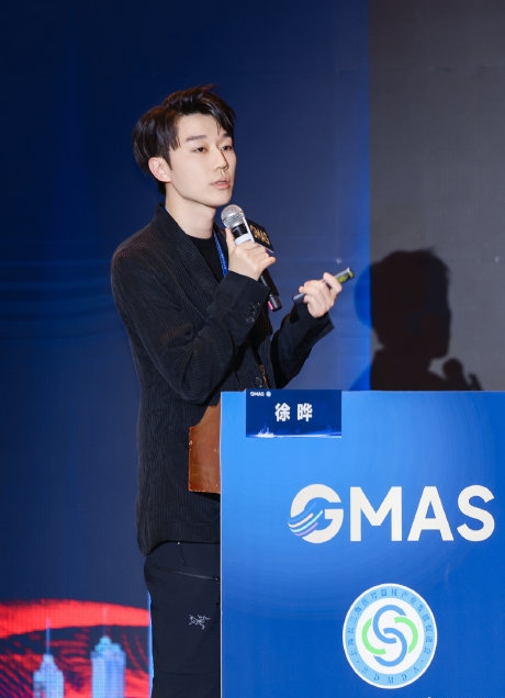 Thỉnh thoảng Từ Diệp vẫn tham gia một số chương trình chia sẻ về nghề nghiệp cho thanh thiếu niên.