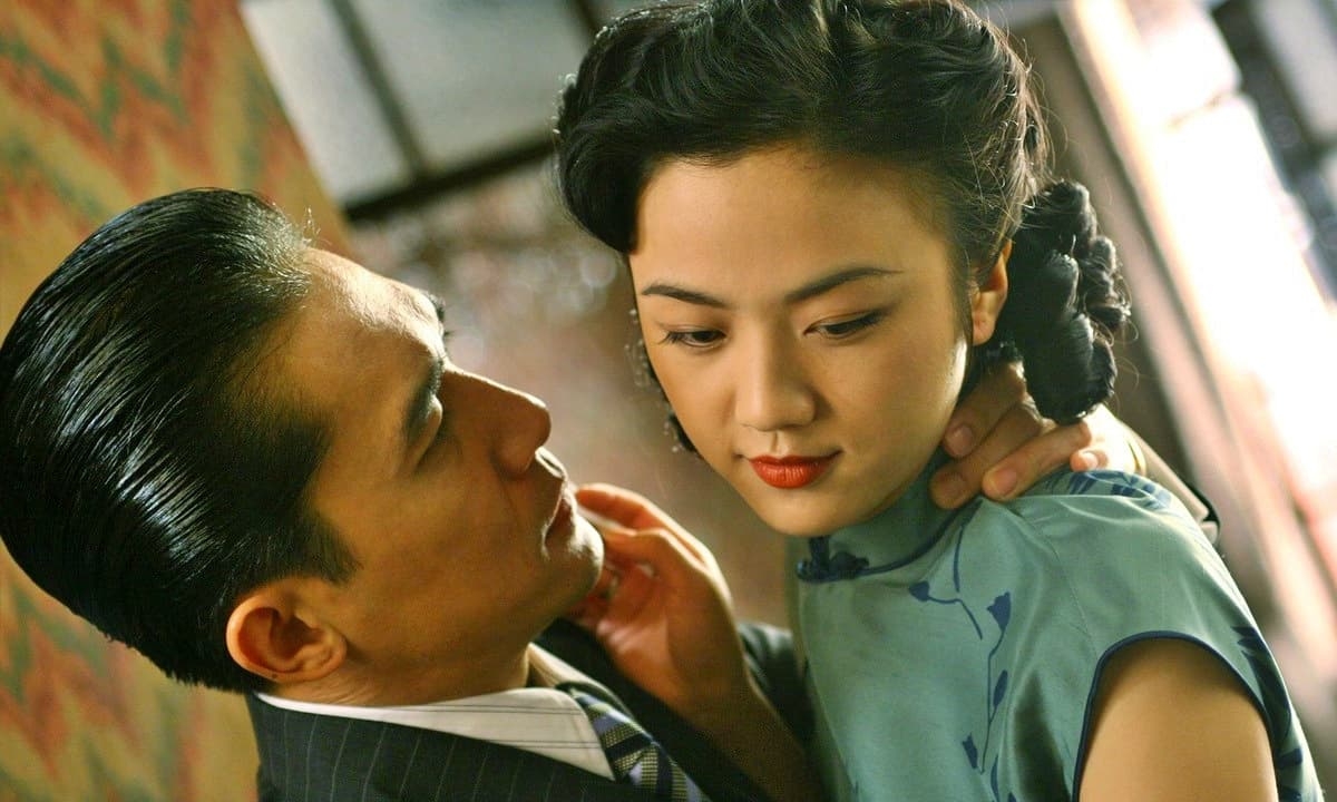 Sắc. Giới là tác phẩm làm nên tên tuổi của nữ diễn viên Thang Duy