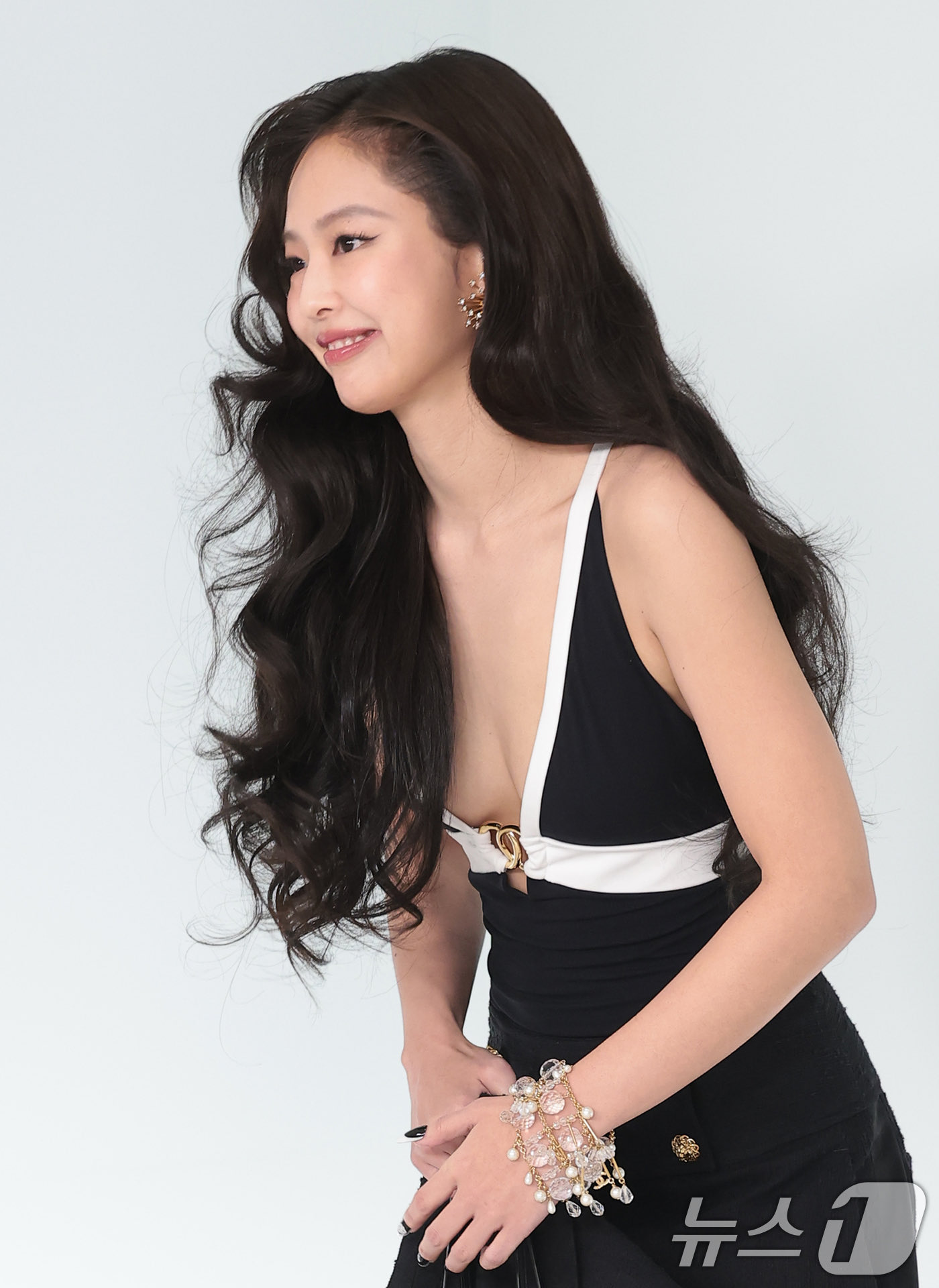Át chủ bài của CHANEL lộ diện: Jennie và G-Dragon cuối cùng cũng hội ngộ