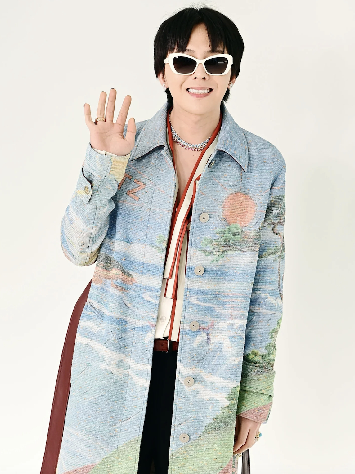 Át chủ bài của CHANEL lộ diện: Jennie và G-Dragon cuối cùng cũng hội ngộ