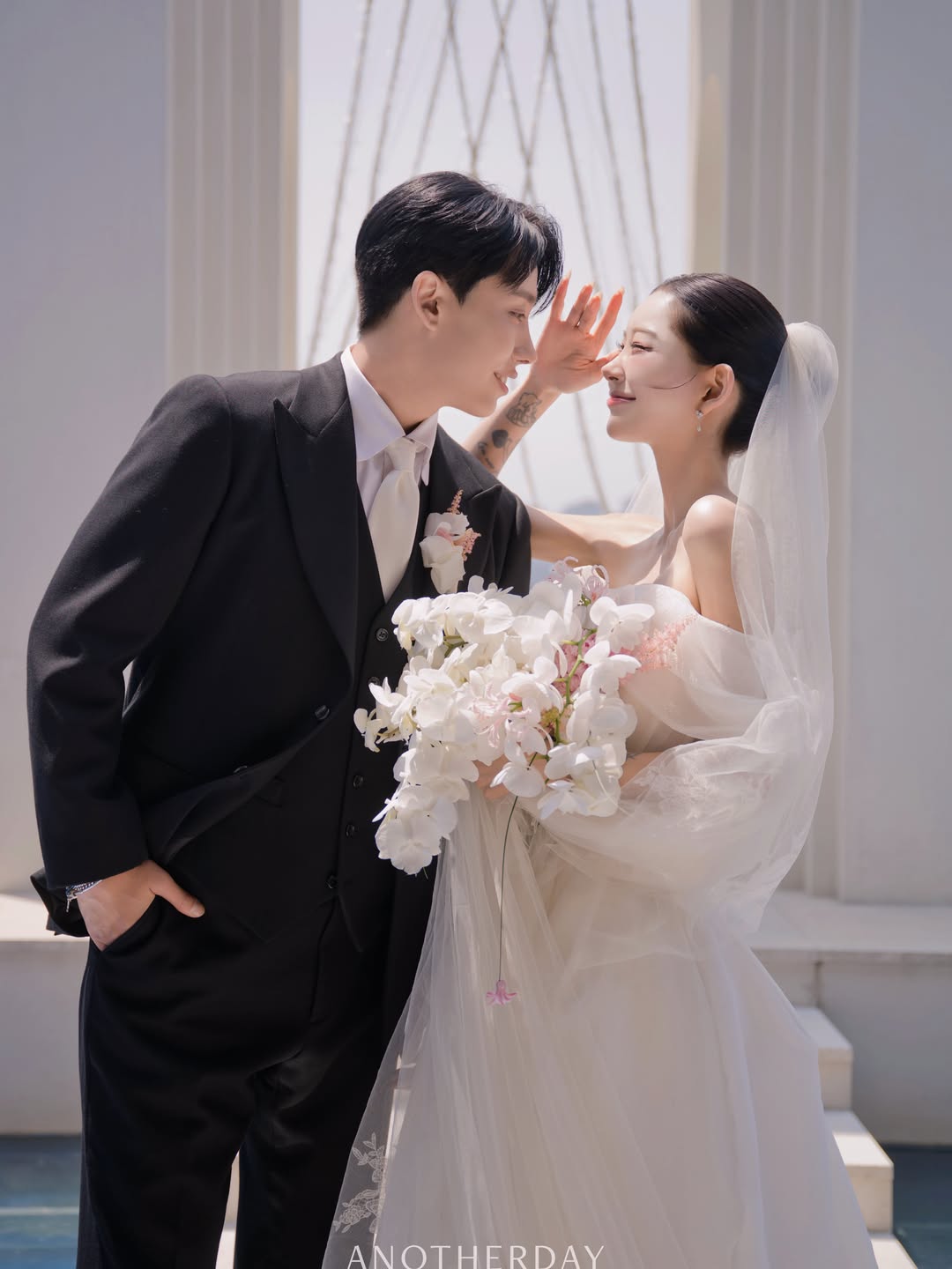 Choi Joon Hee mới tổ chức đám cưới với ông xã đáng tuổi chú cách đây khoảng 1 tuần. Ảnh: Nate
