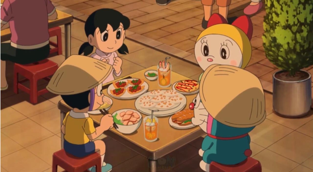 Cuối cùng, Doraemon và các bạn tới phố cổ Hội An thả đèn hoa đăng và ăn cao lầu, cơm gà