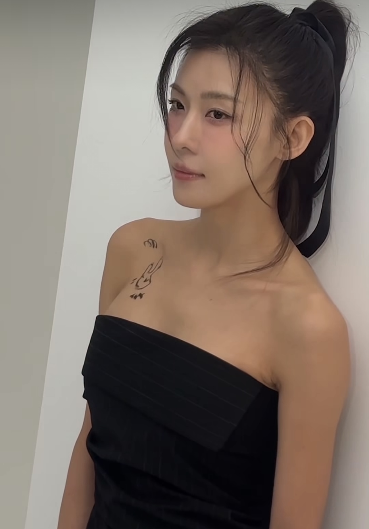 Tuổi 47 nức nở của Ha Ji Won