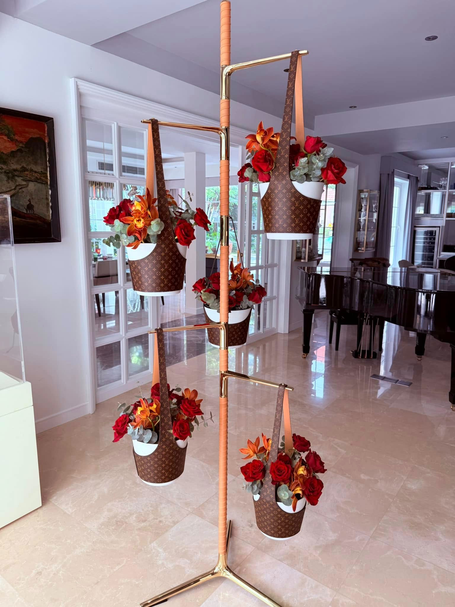 Cơ ngơi góc nào cũng xịn đẹp, xa hoa.