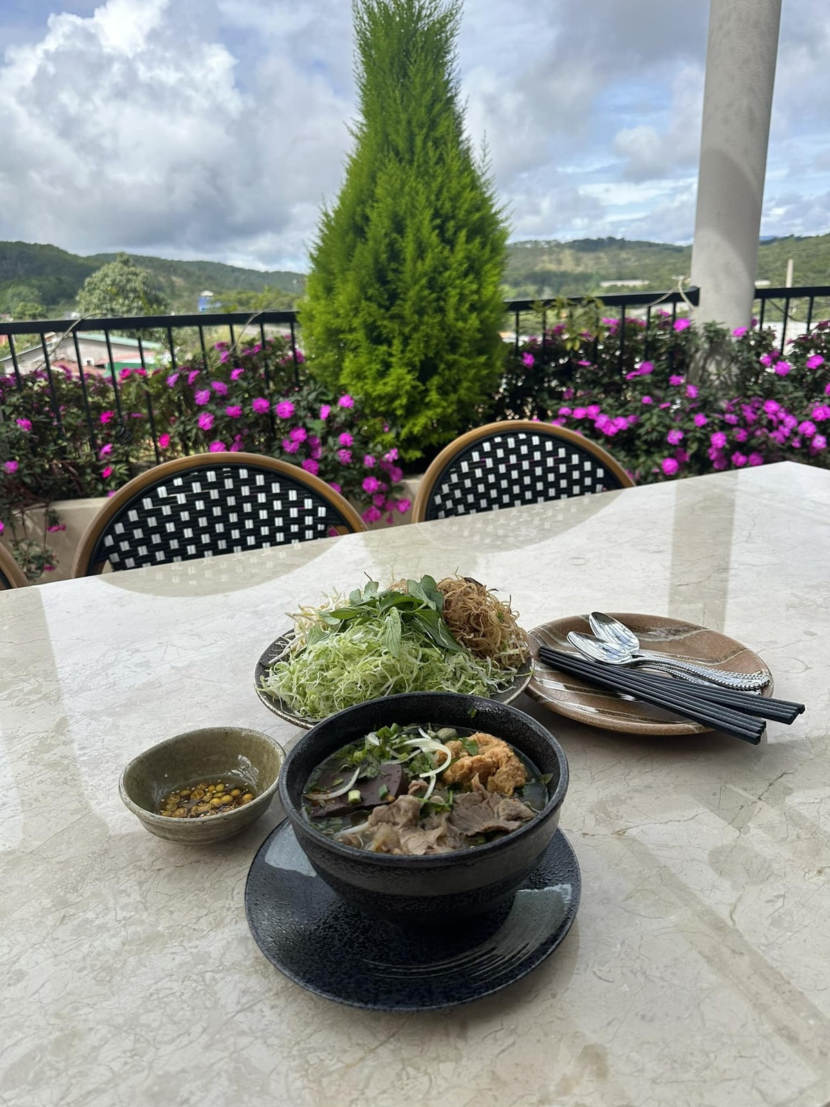 View ăn sáng xứng đáng 