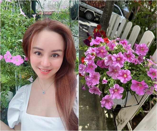 Ngay từ khu vực cổng nhà đã ngập tràn các loại cây hoa