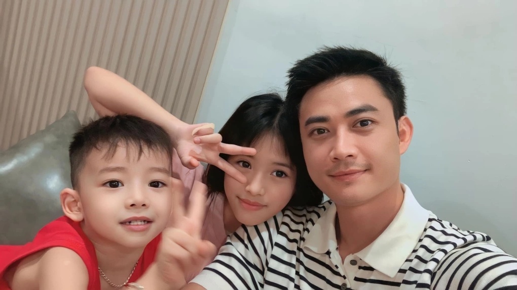 Không mê nổi mỹ nam Việt “mặt búng ra ngoại tình”: Sơ hở là dở thói sở khanh, đúng chuẩn cờ đỏ biết đi