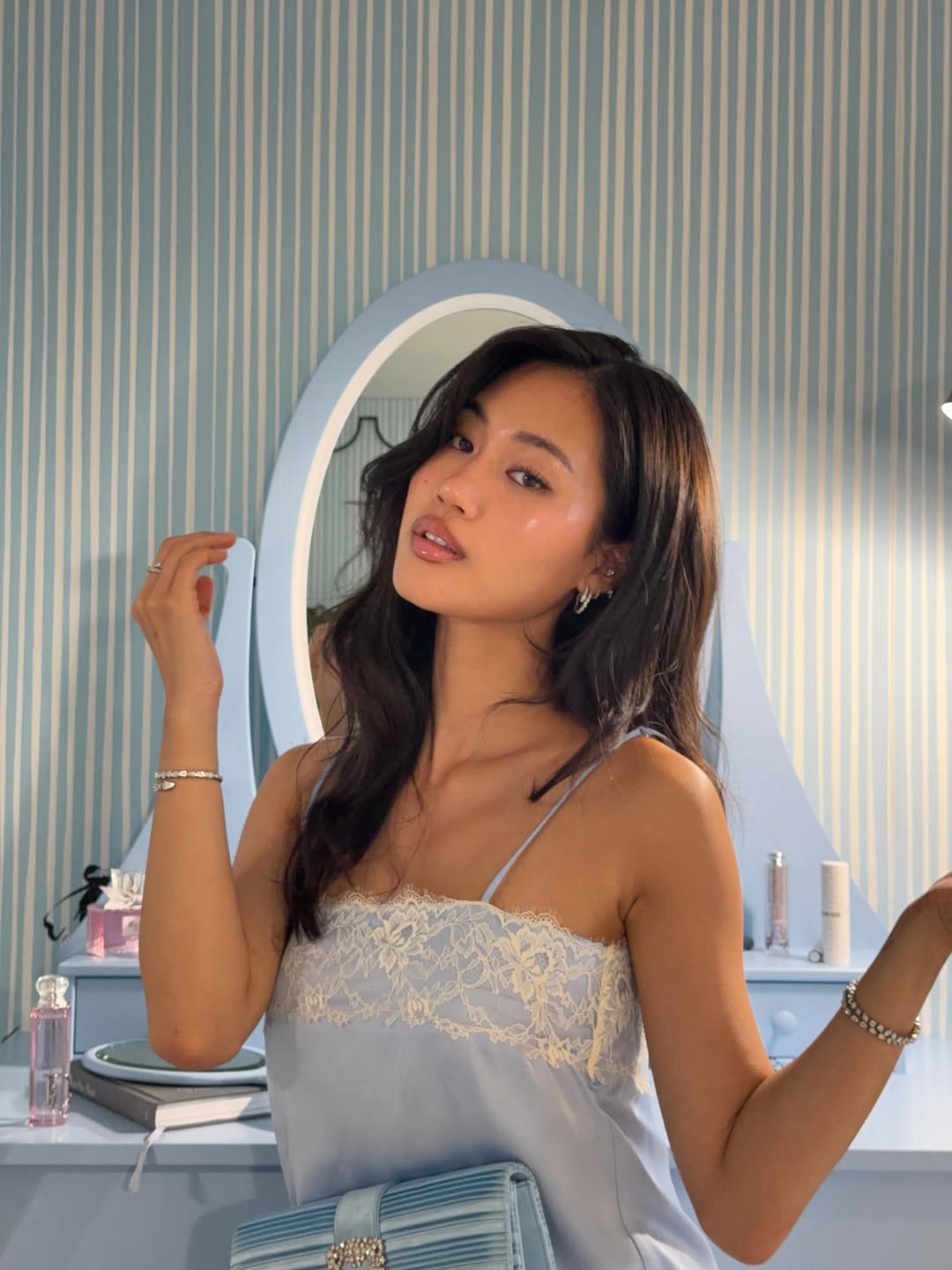 Gái xinh sexy hot hơn cả mỹ nhân Single’s Inferno: Từ thần thái đến phong cách đều slay tới bến