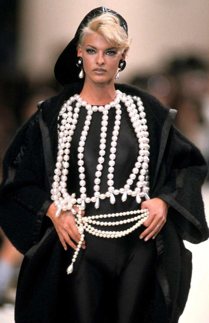 Linda Evangelista từng gây sốc với câu nói: