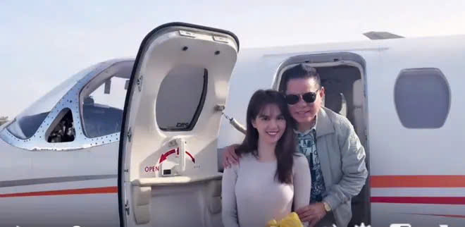 Chia tay mối tình 7 năm không bao lâu, Ngọc Trinh công khai tình mới là tỉ phú Hoàng Kiều khiến nhiều người bất ngờ. Ảnh: FBNV