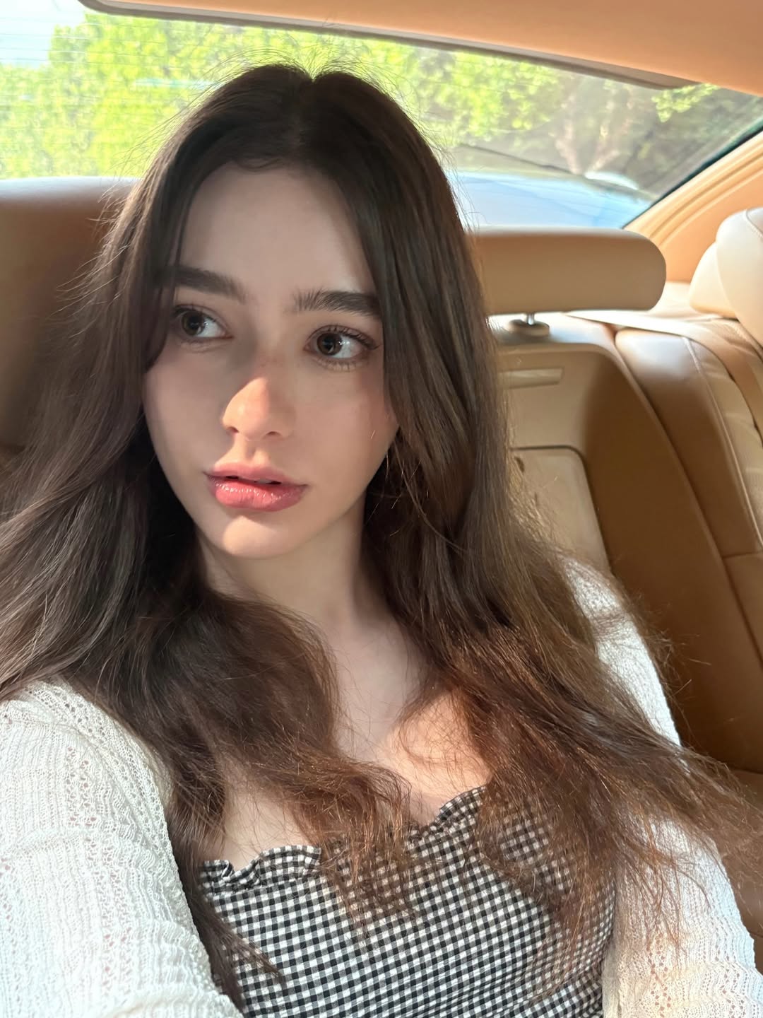 Nàng mẫu Nga lọt top gương mặt đẹp nhất thế giới. (Nguồn: Instagram)